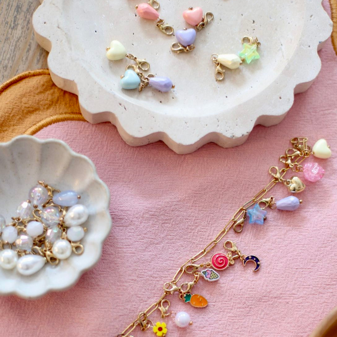 Enchante Taller Charm Party